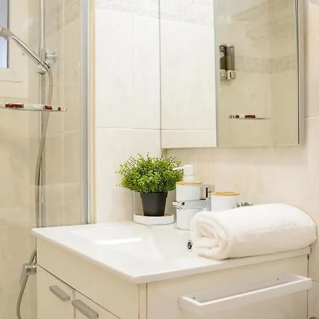 Living Urban 10 * Oviedo